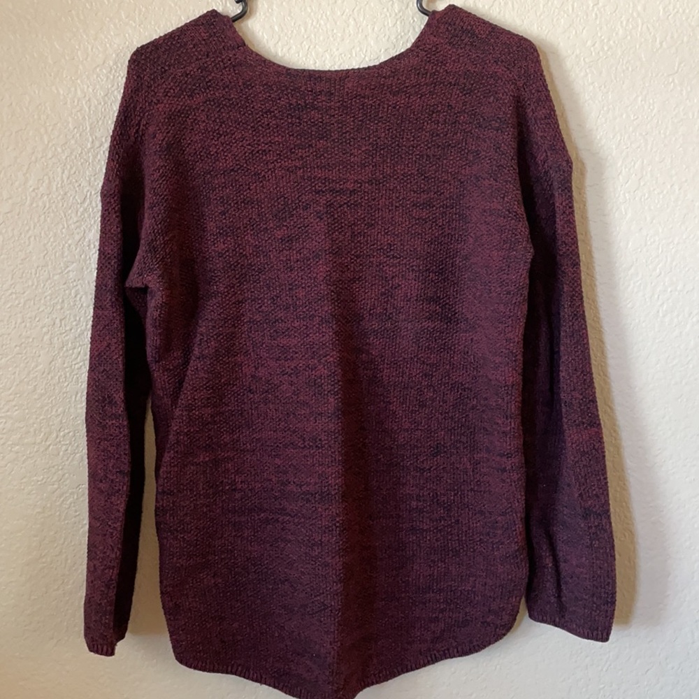 H&M sweater - Picture 3 of 3